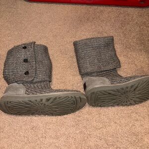 UGG BOOTS